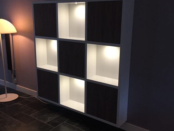 Project Houten ” Wandmeubel “